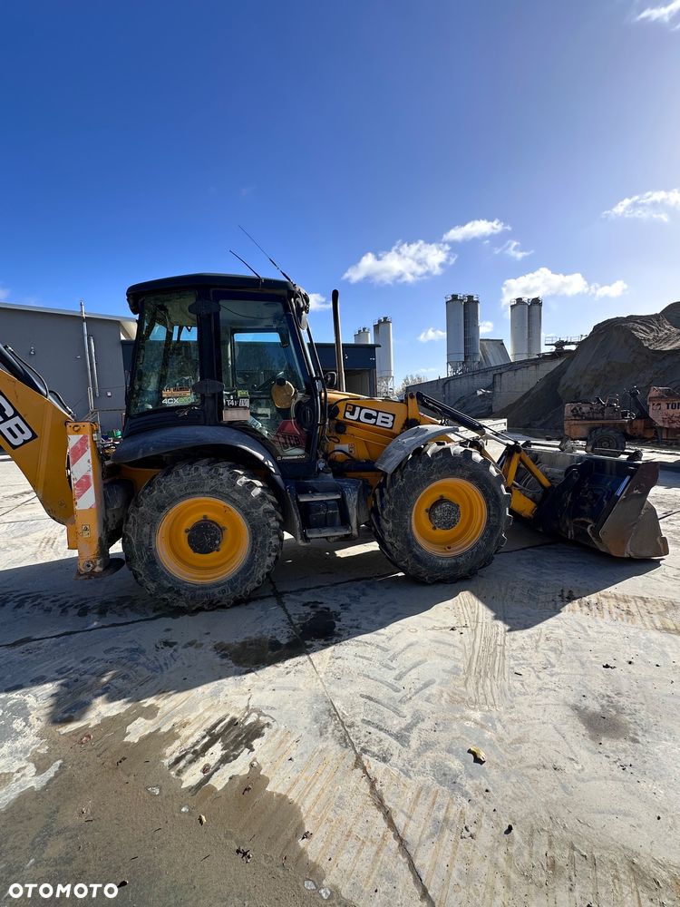 JCB 4CX - 5
