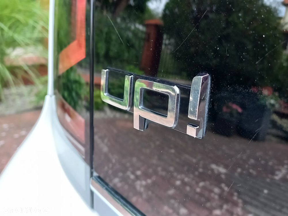 Volkswagen up! 1.0 Beats - 21