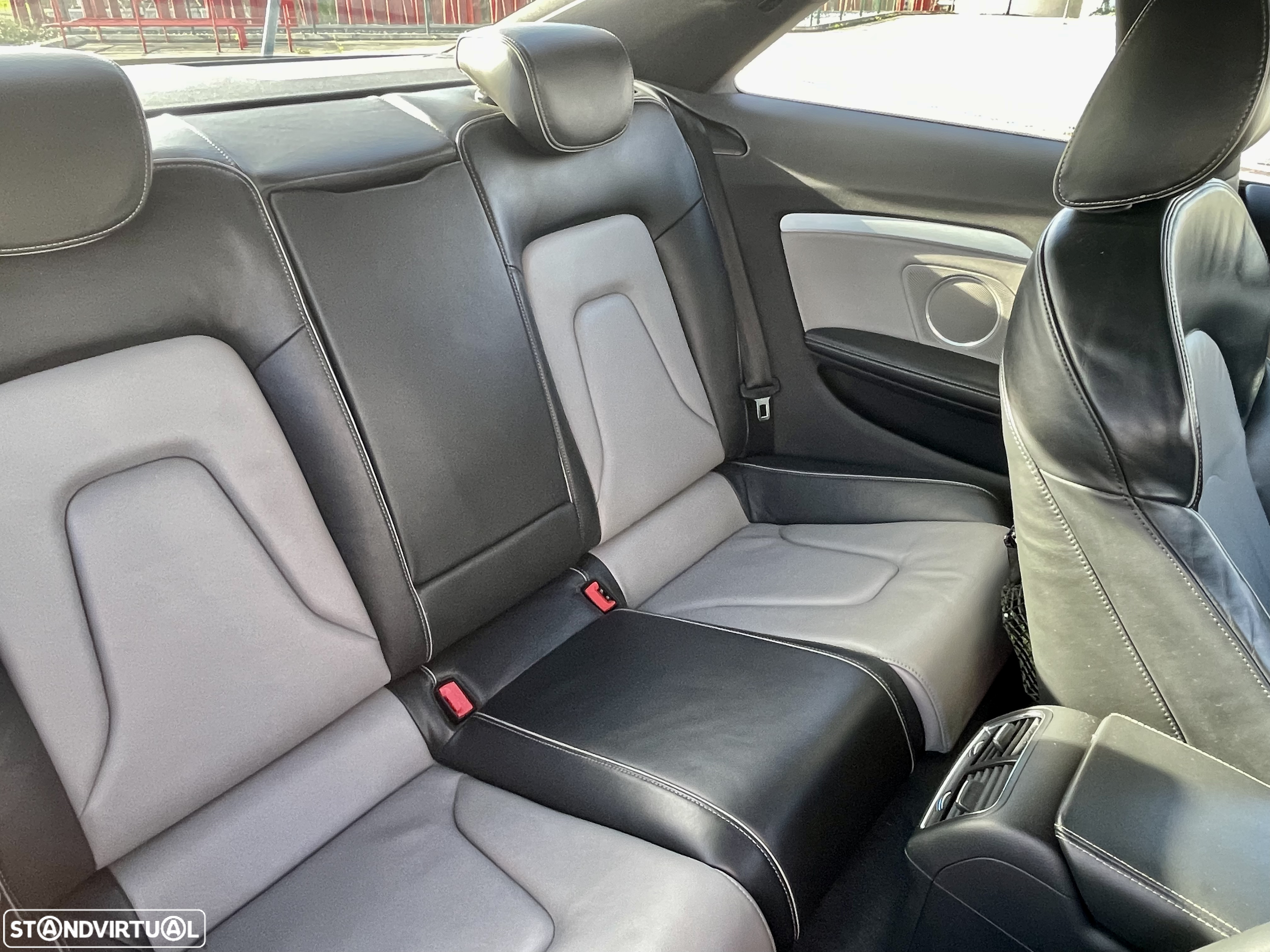 Audi A5 3.0 TDI V6 quattro S tronic S-line - 17