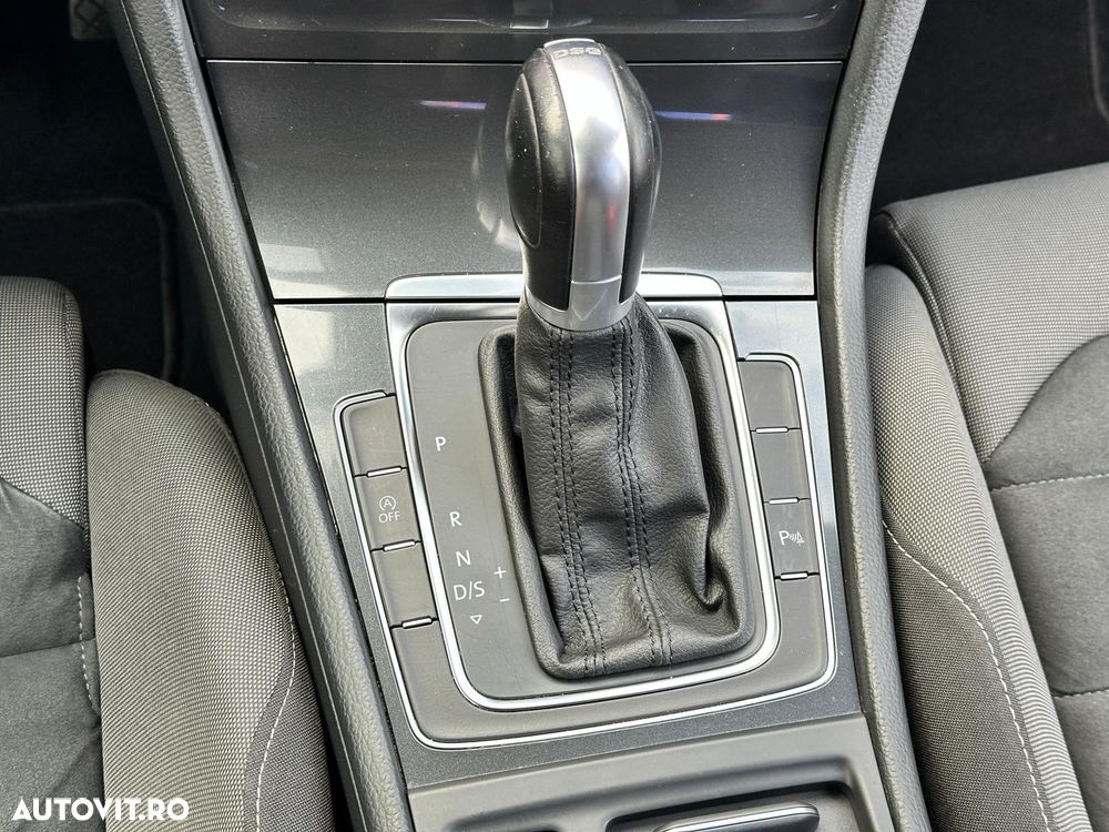 Volkswagen Golf 1.6 TDI (BlueMotion Technology) DSG Comfortline - 7