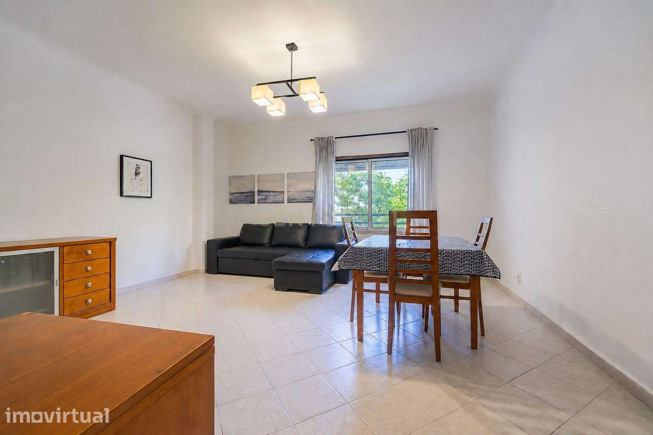 Apartamento T2 no Centro de Faro - Grande imagem: 2/19