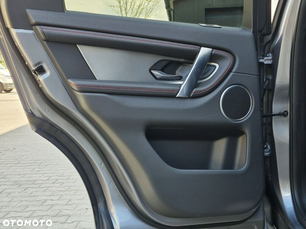 Land Rover Discovery Sport D200 Dynamic S - 24