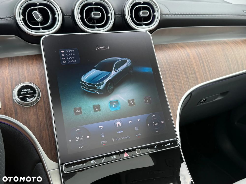 Mercedes-Benz GLC - 13