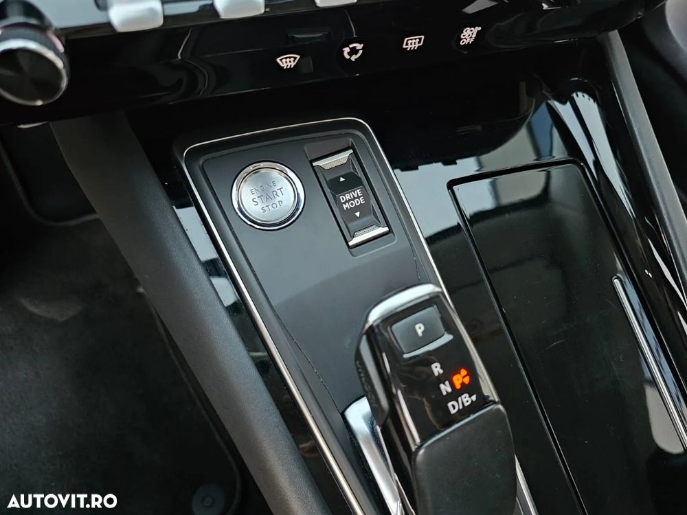 Peugeot 508 Plug-In Hybrid 225 e-EAT8 Allure Pack - 24