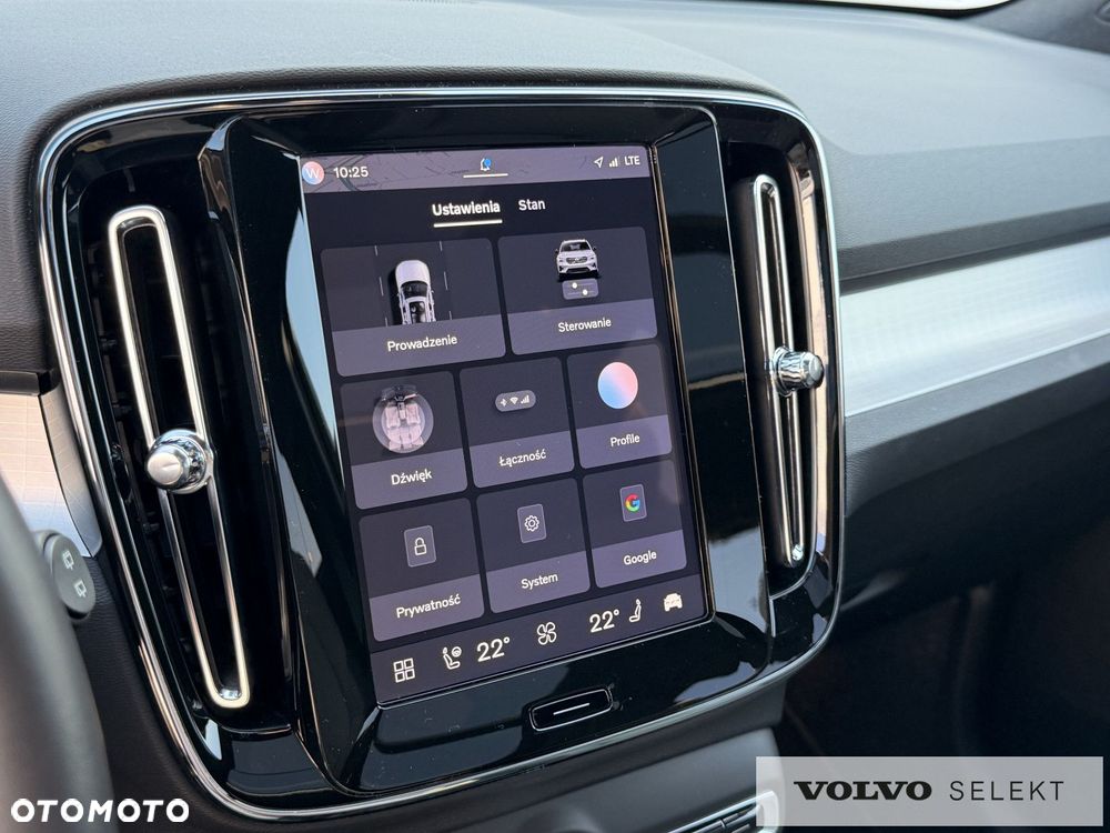 Volvo XC 40 - 18