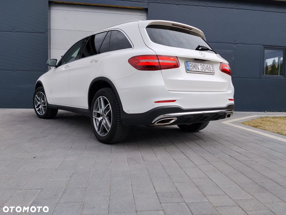 Mercedes-Benz GLC 250 4Matic 9G-TRONIC AMG Line - 4