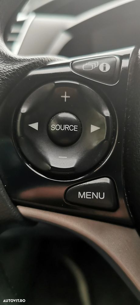 Honda Civic 1.8 MT ES - 8