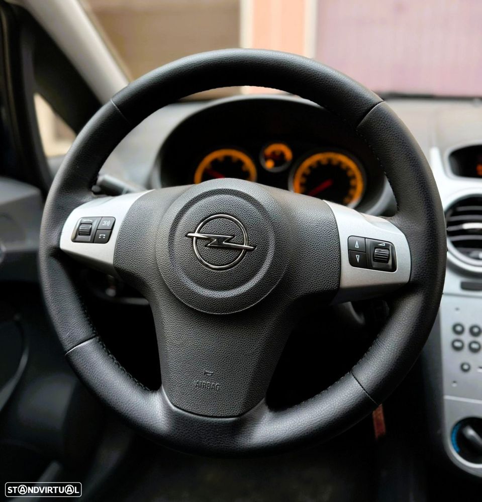 Opel Corsa 1.3 CDTI Enjoy EcoFLEX - 13