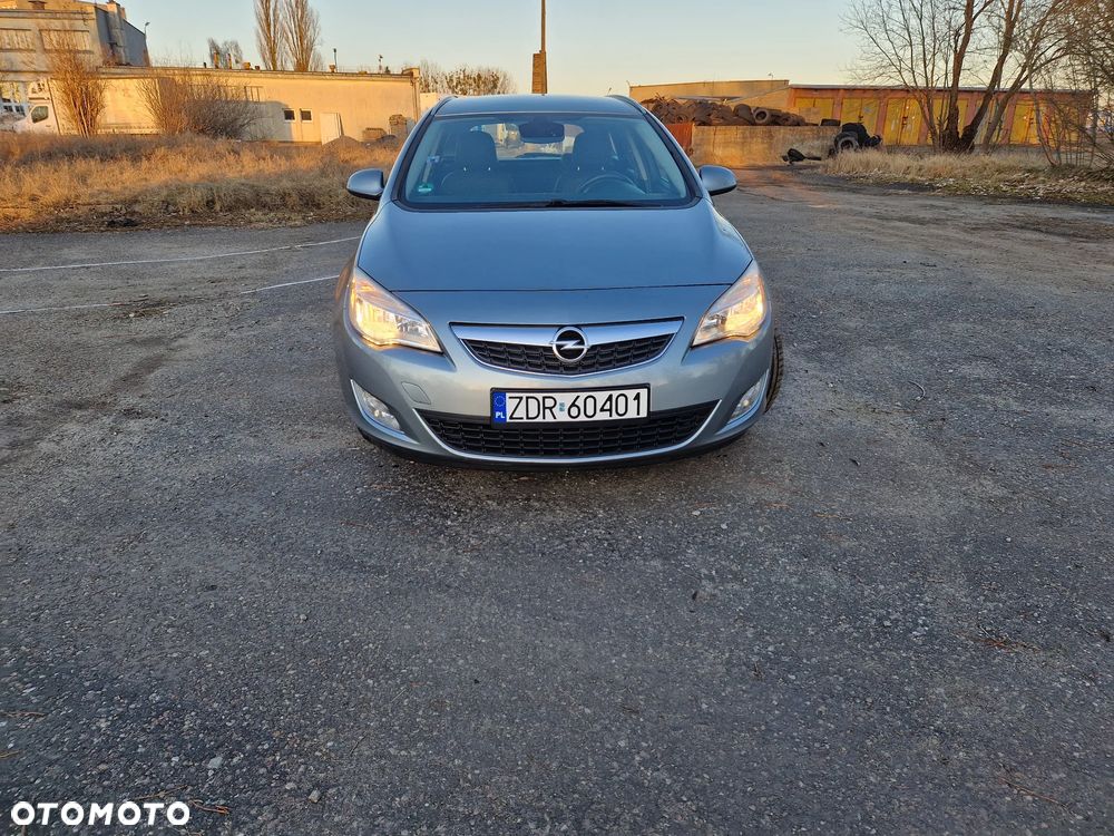 Opel Astra - 2