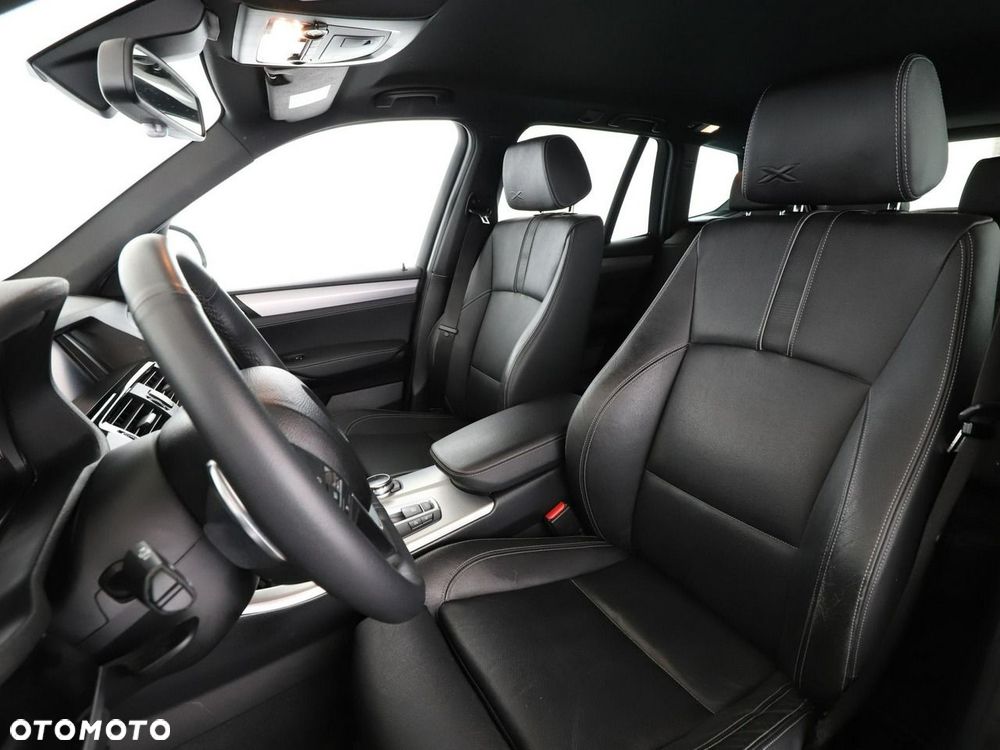 BMW X3 xDrive20d - 14