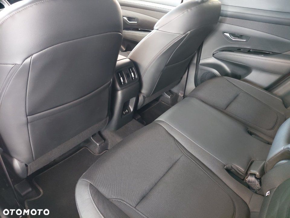 Hyundai Tucson - 27