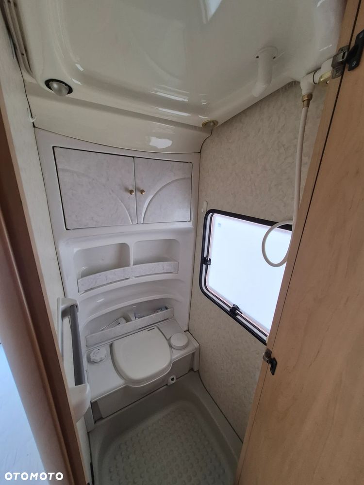 Hobby De Luxe 440 - 6