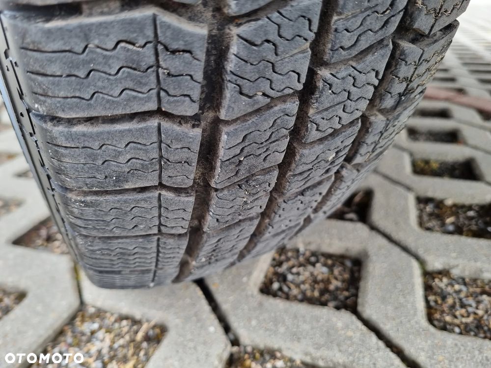 Iveco Daily 50-150 3.0 HPi 150KM 12-Palet Skrzynia dł 6.12 - 16