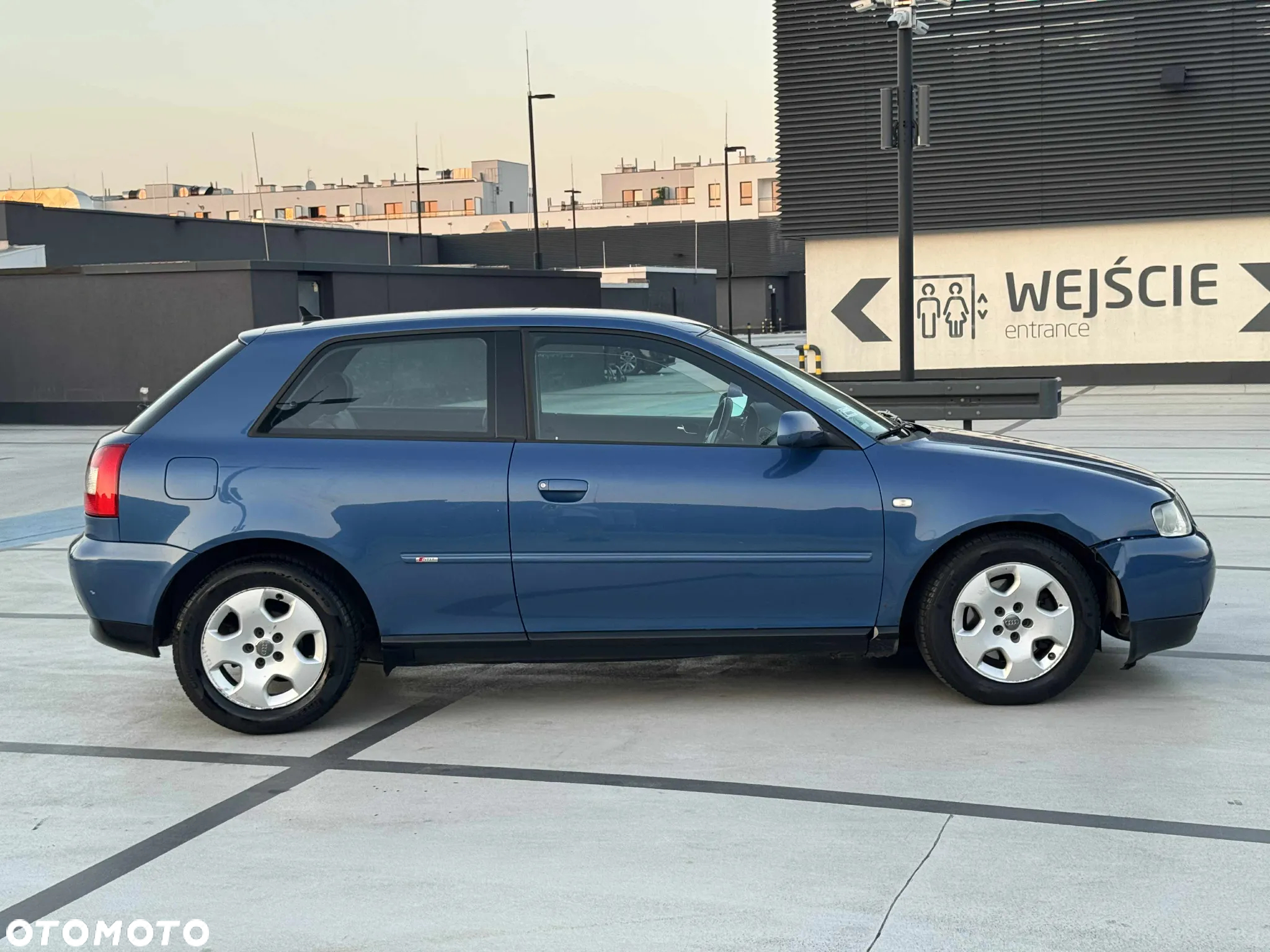 Audi A3 1.8T Attraction - 6