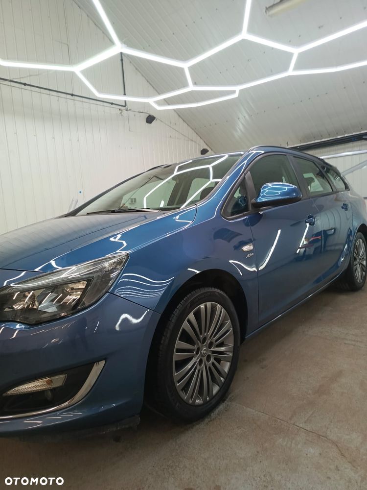 Opel Astra 1.4 T Cosmo - 5