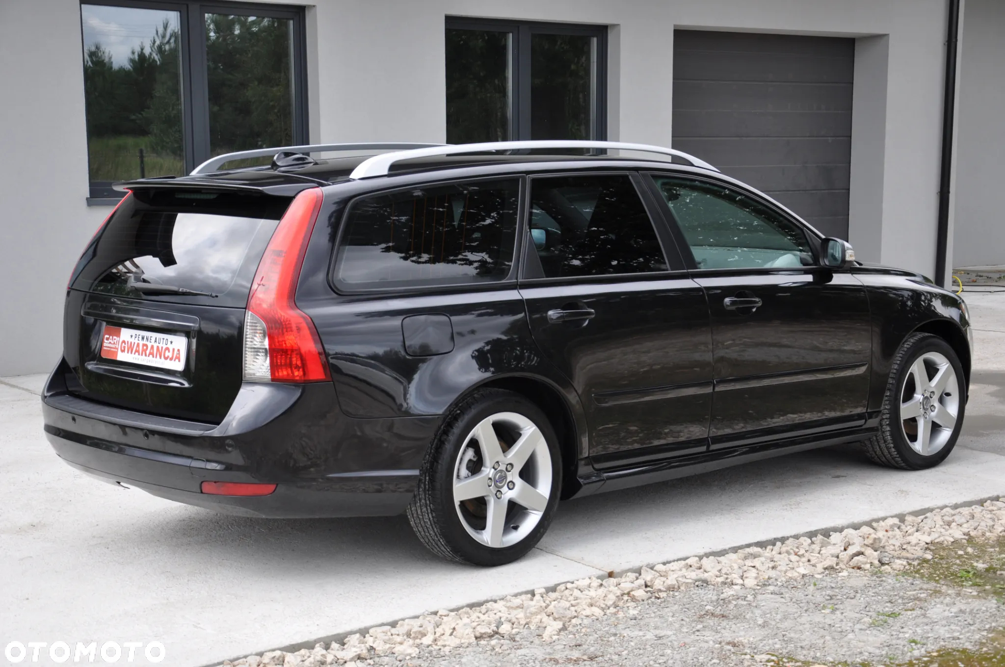 Volvo V50 2.0D R-Design Momentum - 11