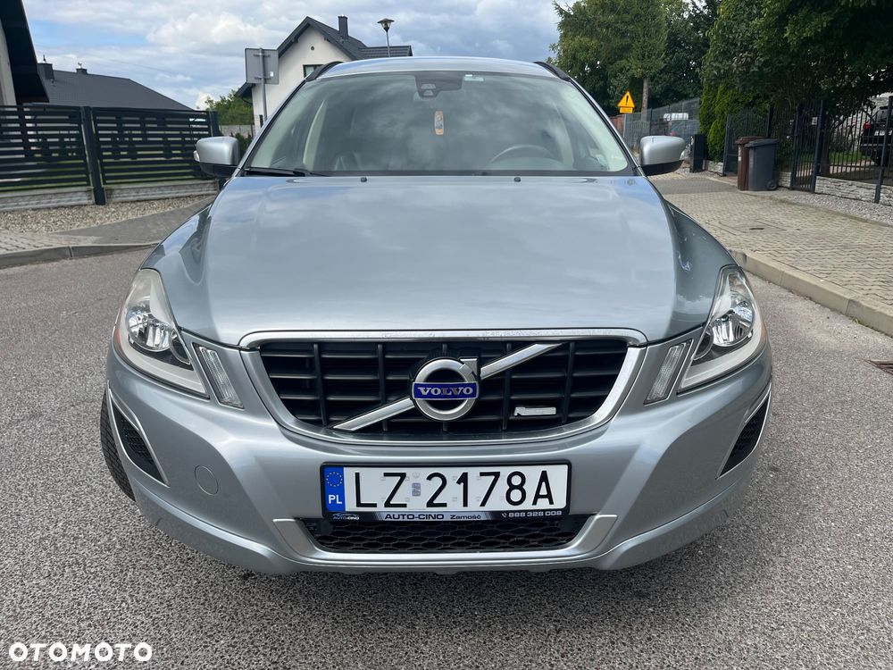 Volvo XC 60 2.4D AWD RDesign - 3