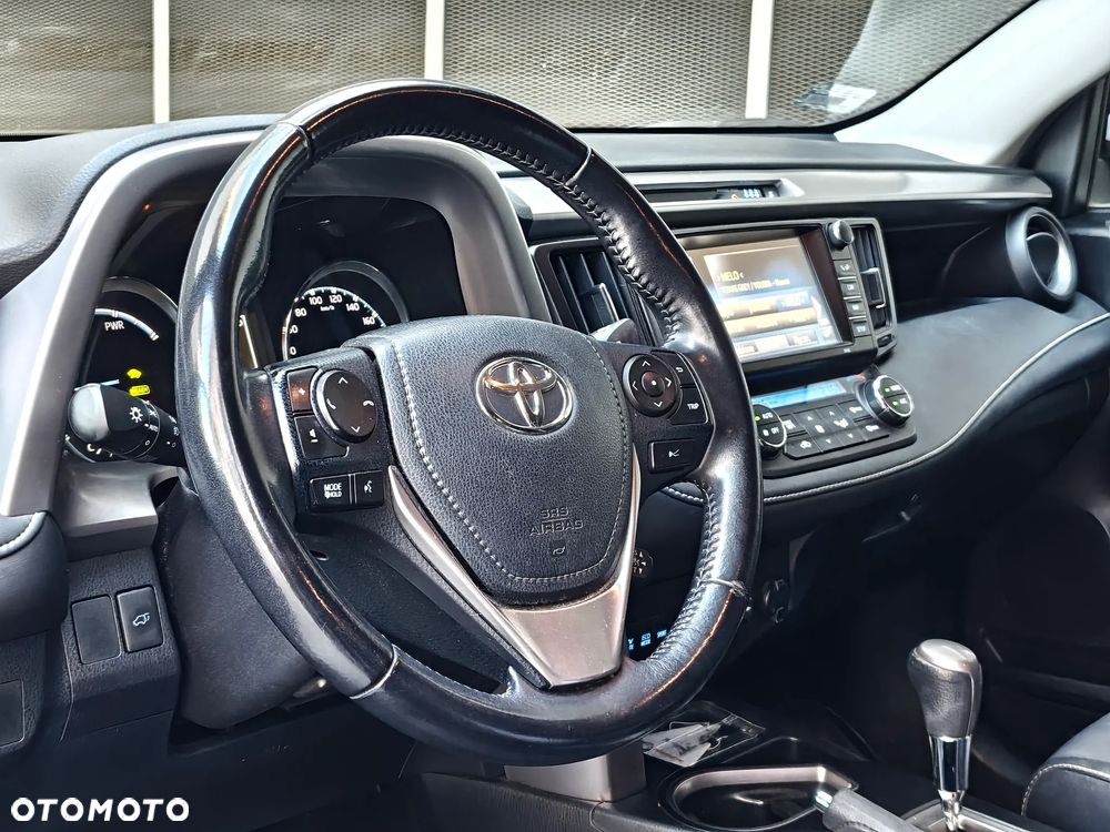 Toyota RAV4 Hybrid Premium 4x2 - 10
