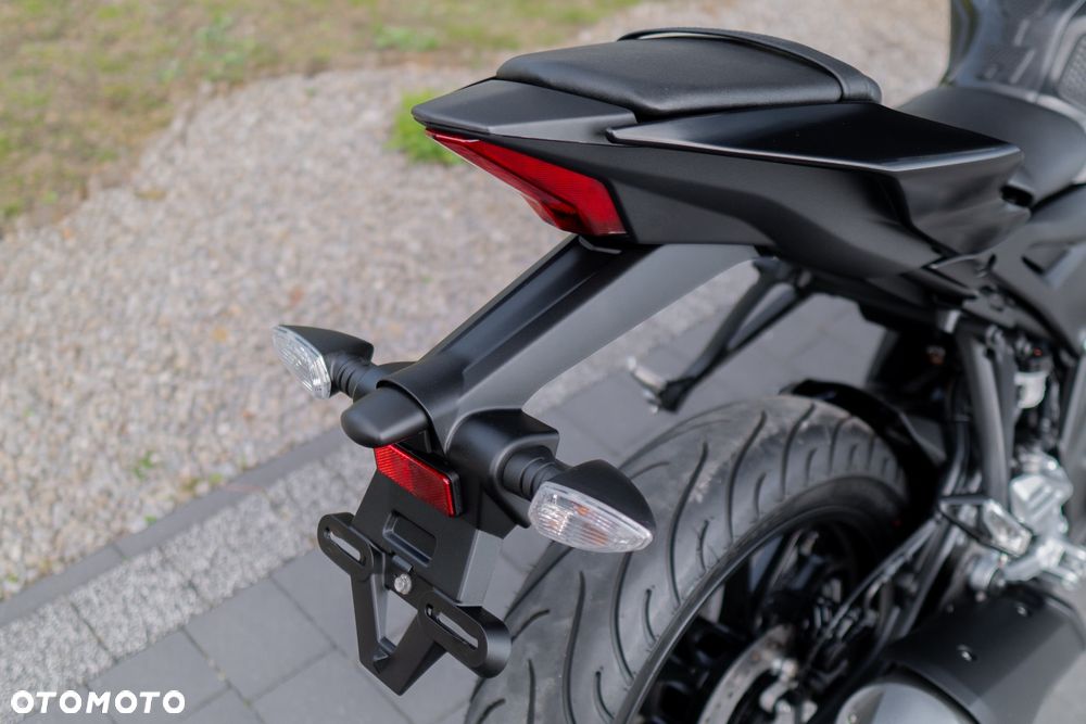 Yamaha R125 - 16