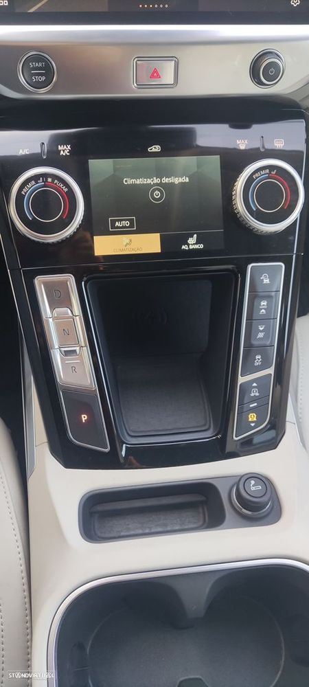 Jaguar I-Pace EV400 AWD R-DYNAMIC HSE - 16