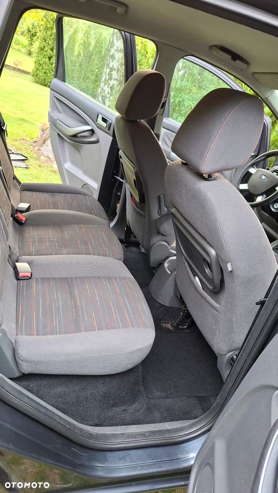 Ford C-MAX - 9