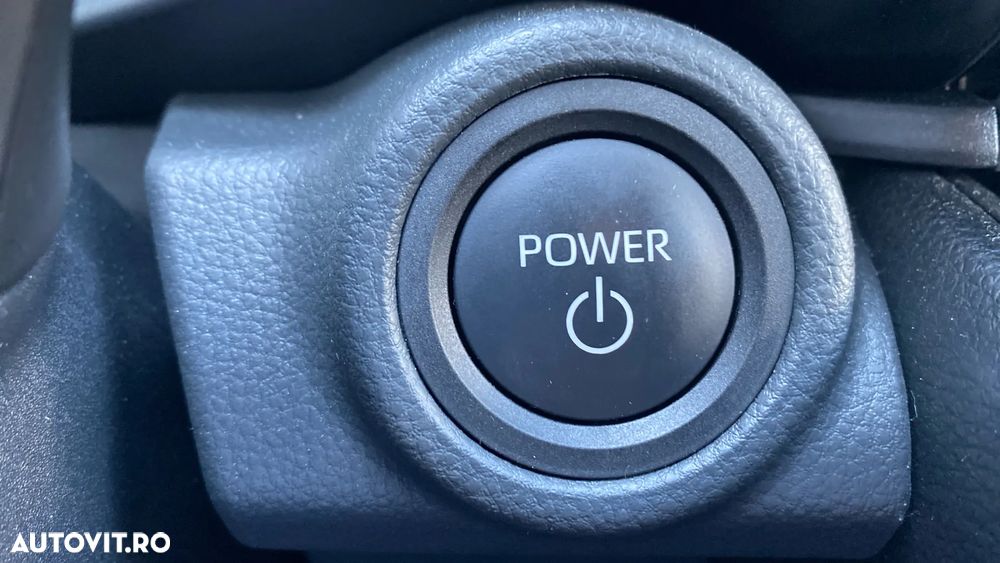Toyota C-HR 1.8 HEV 140 CP 4x2 CVT Active - 16