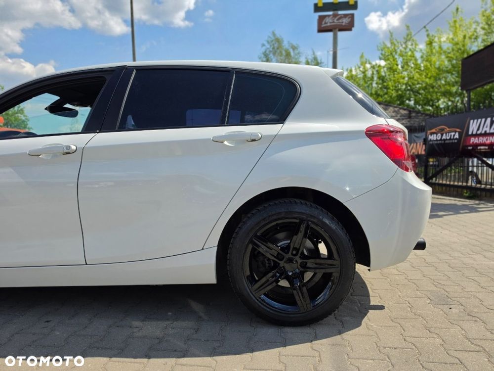 BMW Seria 1 - 38