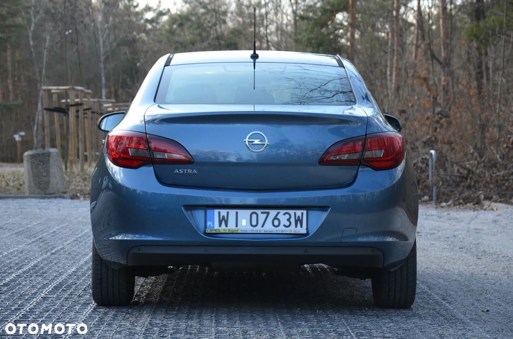 Opel Astra 1.6 Business - 6