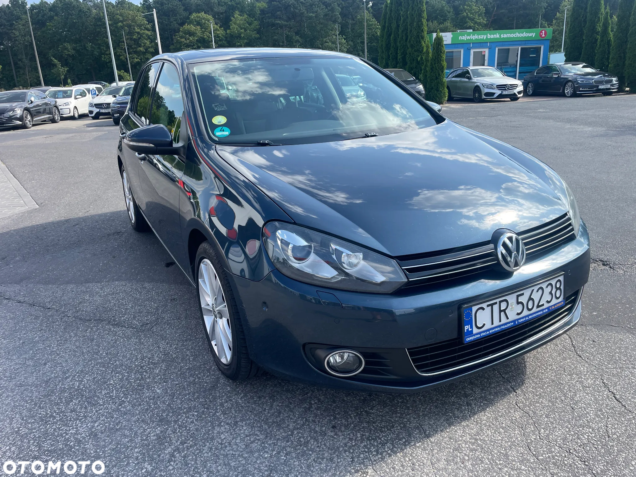 Volkswagen Golf 2.0 TDI DPF 4Motion Highline - 2