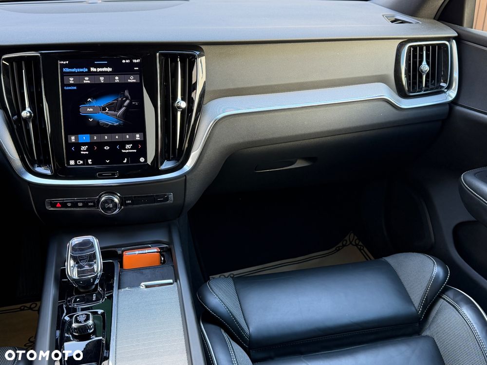 Volvo V60 B4 D Geartronic RDesign - 11