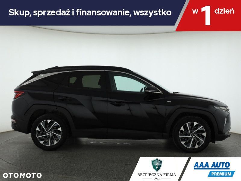 Hyundai Tucson - 8