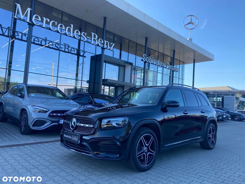 Mercedes-Benz GLB 200 AMG Line 7G-DCT - 1