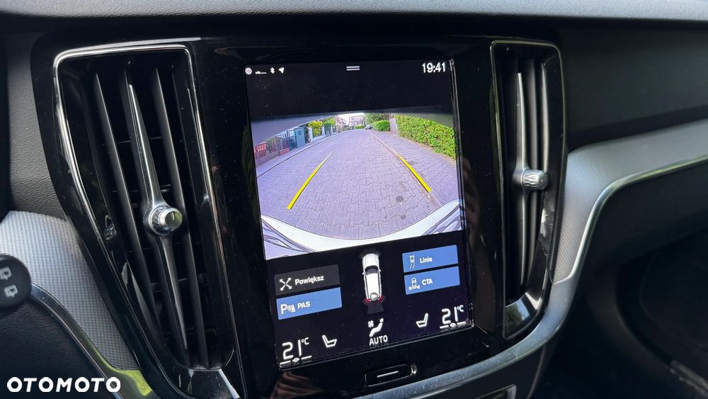 Volvo V60 B4 D R-Design - 18