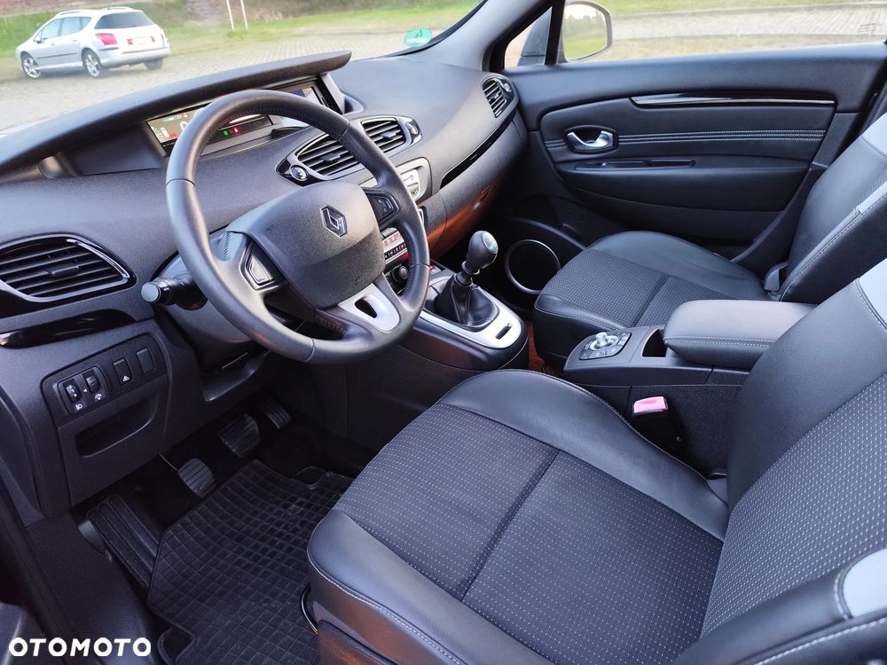 Renault Scenic 1.6 16V 110 Paris - 6