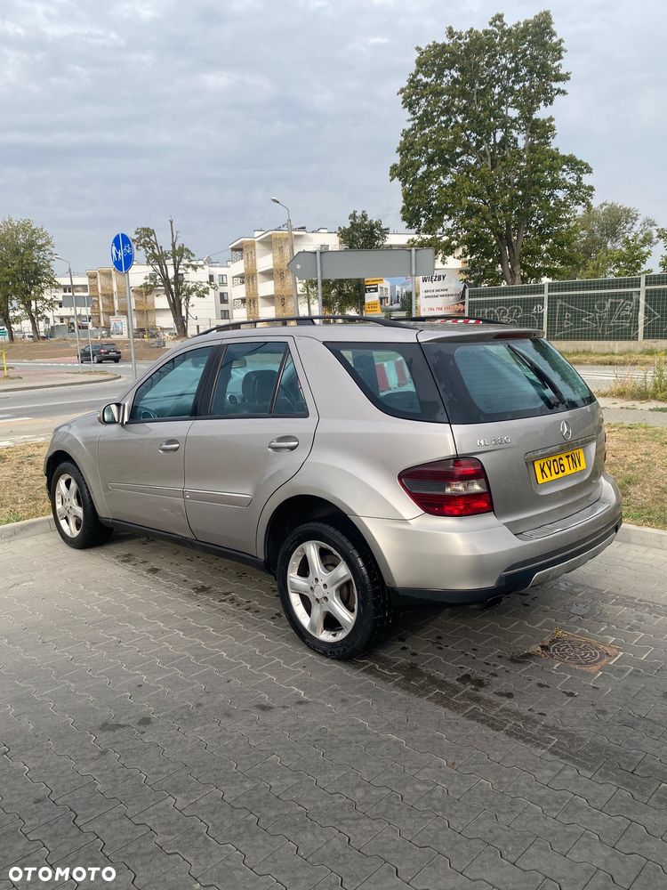 Mercedes-Benz ML 280 CDI 4Matic 7G-TRONIC - 15