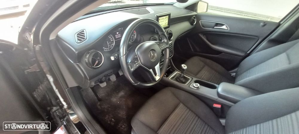 Mercedes-Benz A 160 CDi BlueEfficiency - 4