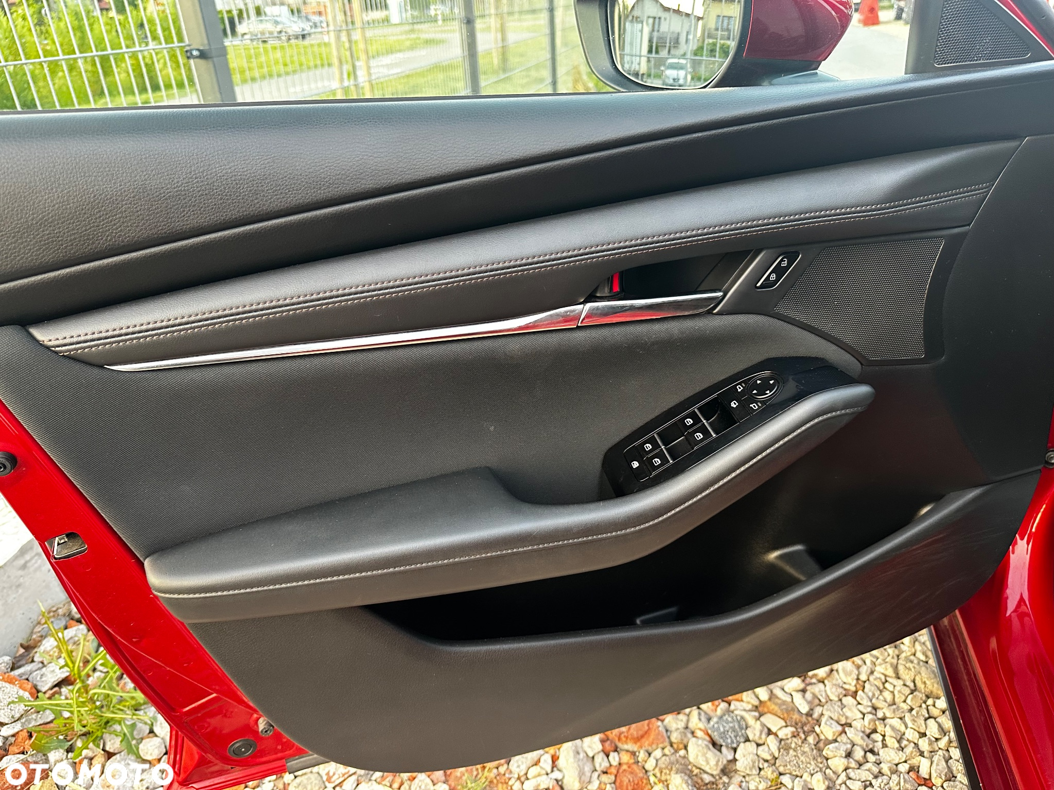 Mazda 3 2.0 mHEV Exclusive Line - 24