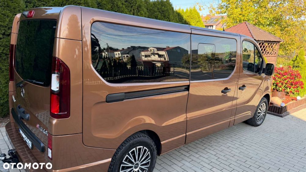 Opel Vivaro - 31