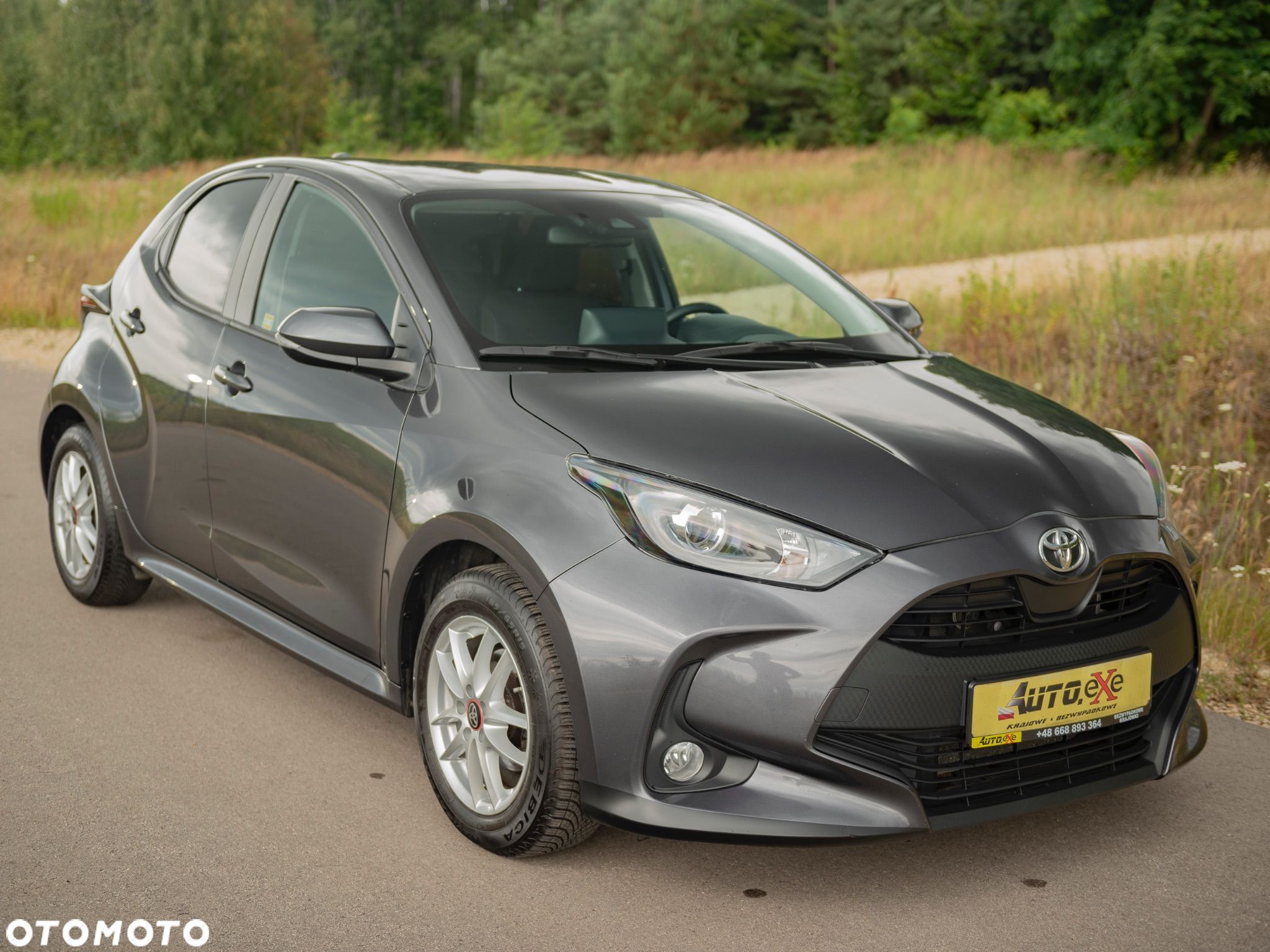 Toyota Yaris 1.5 Comfort - 1