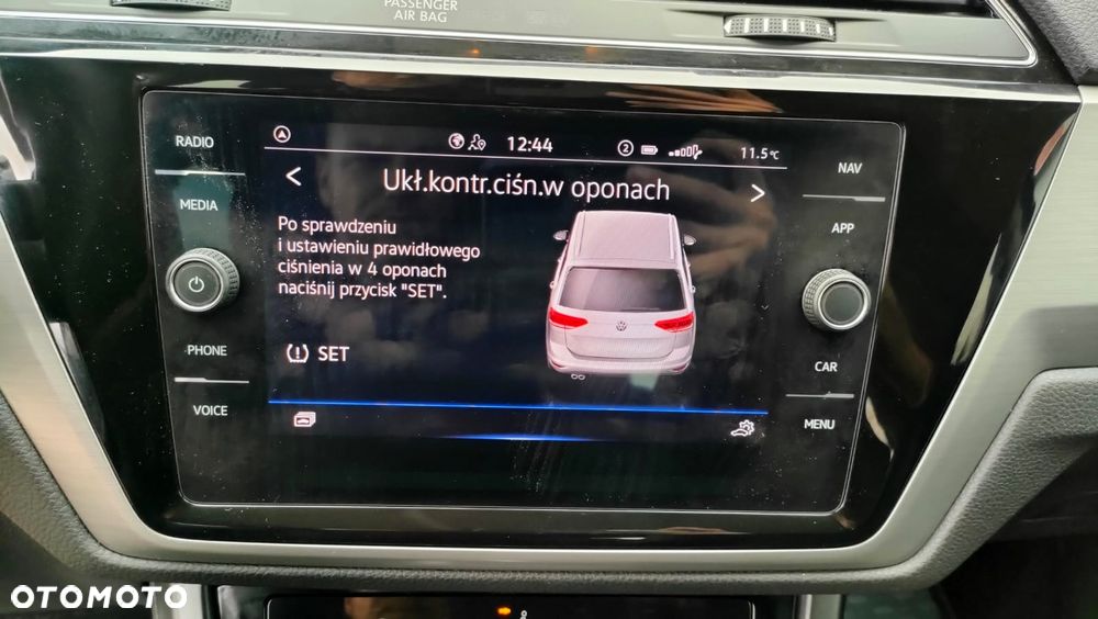 Volkswagen Touran 1.5 TSI EVO Comfortline DSG - 40