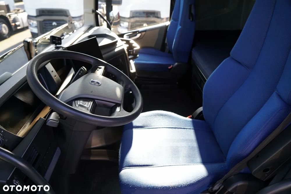 Volvo FH 460 / ZESTAW TANDEM / 120 M3 / PRZEJAZDOWY / I-SAVE / I-PARK COOL / OŚ PODNOSZONA SKRĘTNA / WIELTON - 30