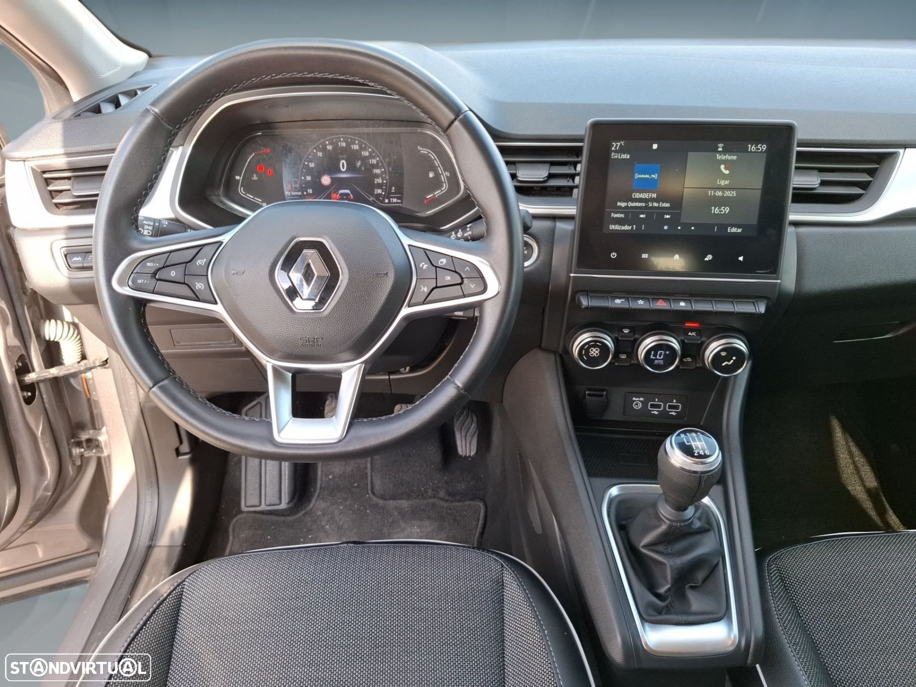 Renault Captur 1.0 TCe Intens - 13