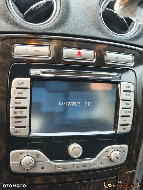 Ford Mondeo - 16