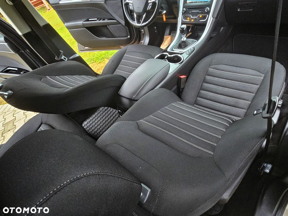 Ford Mondeo 2.0 TDCi Titanium - 6