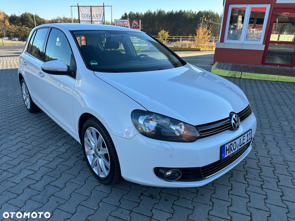 Peugeot 308 120 VTi Millesim 200 - 16