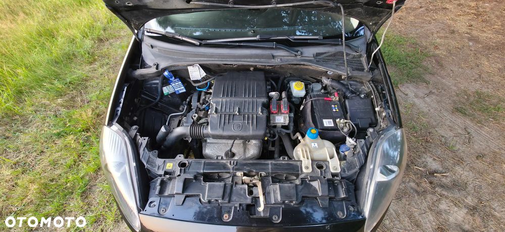 Fiat Grande Punto - 11