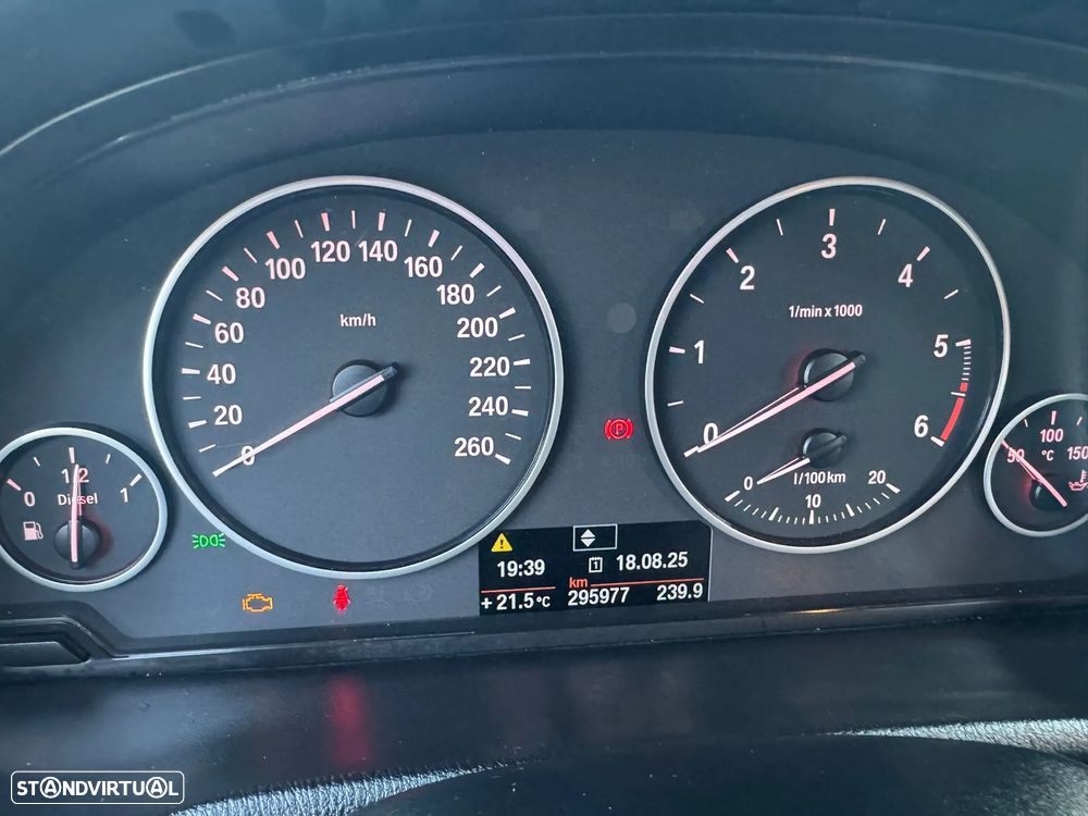 BMW X3 xDrive20d - 17