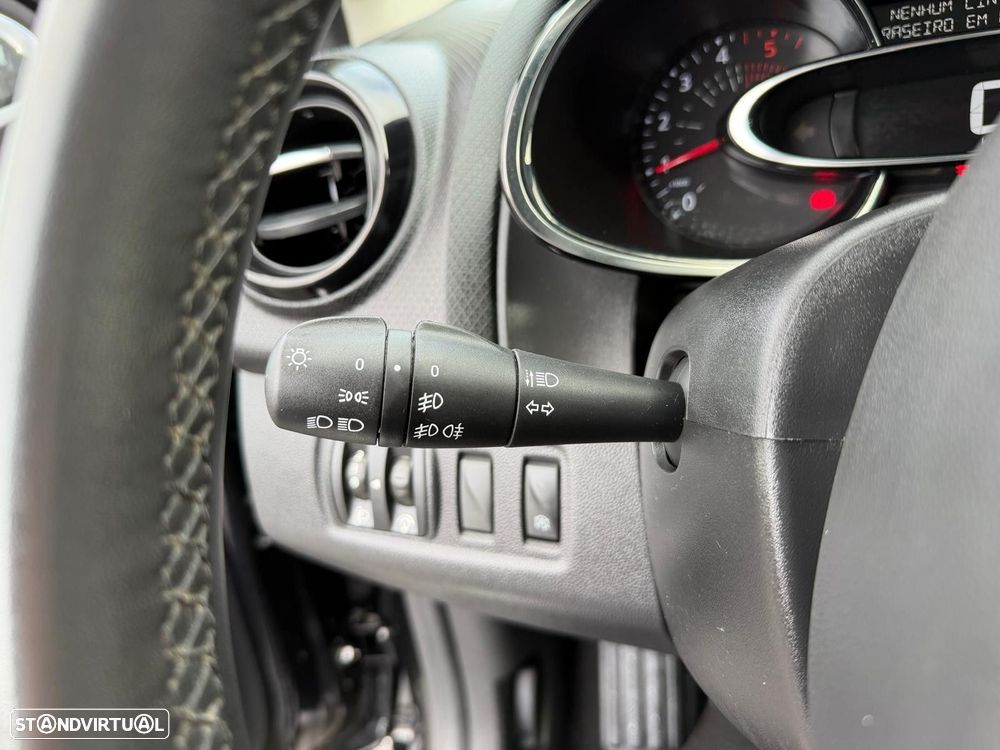 Renault Clio 1.5 dCi Limited - 18