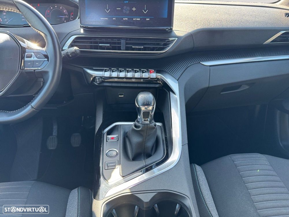 Peugeot 3008 1.2 PureTech Active Pack - 11