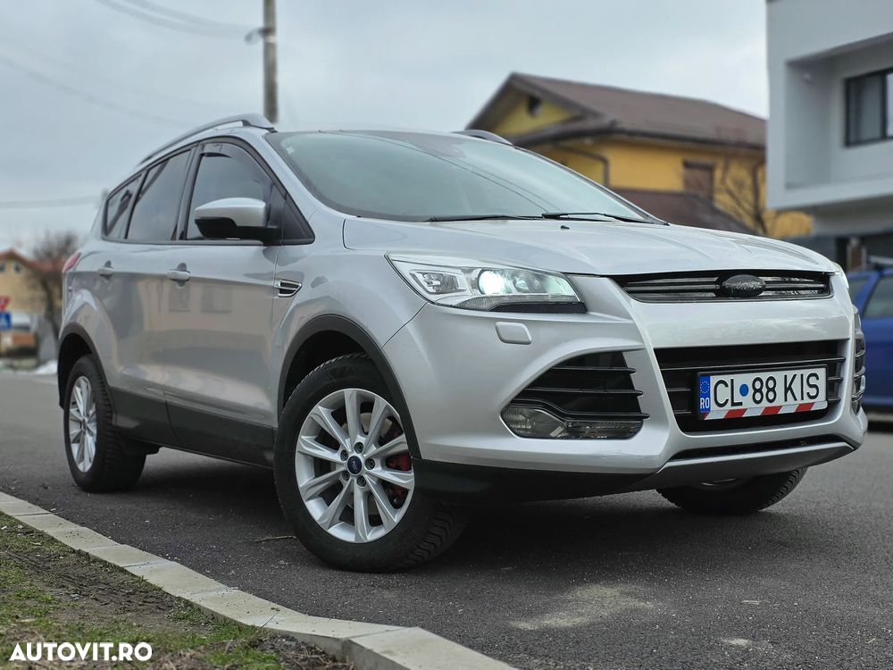 Ford Kuga 2.0 TDCi Powershift 4WD Titanium - 1